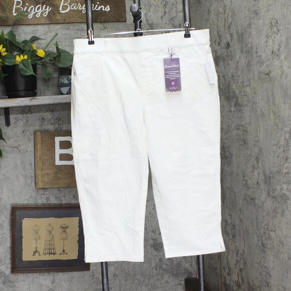 Gloria Vanderbilt Plus Size Shape-Effect High-Rise Capri Jeans Vintage White 16W - Picture 1 of 5